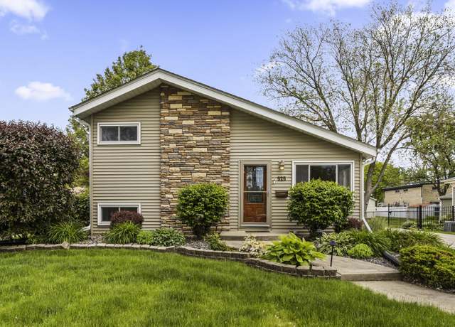 Property at 525 N 3rd Ave, Villa Park, IL 60181, 3 beds, 2 baths