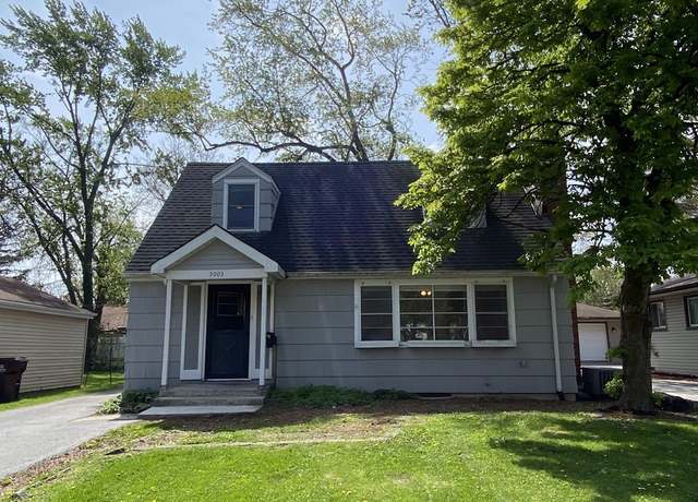 Property at 3003 Longfellow Ave, Hazel Crest, IL 60429, 3 beds, 2 baths