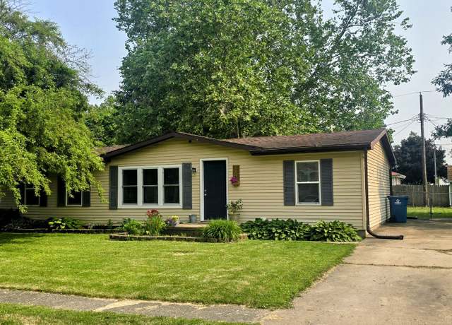Property at 114 W Prairie Ave, Ogden, IL 61859, 3 beds, 2 baths