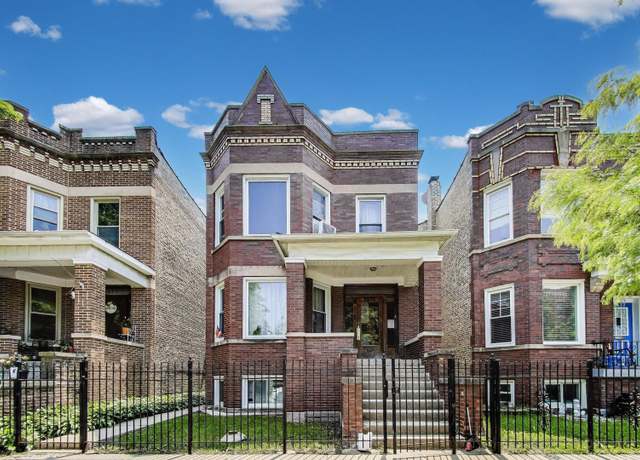 Property at 3425 W Lyndale St, Chicago, IL 60647, 8 beds, 3 baths