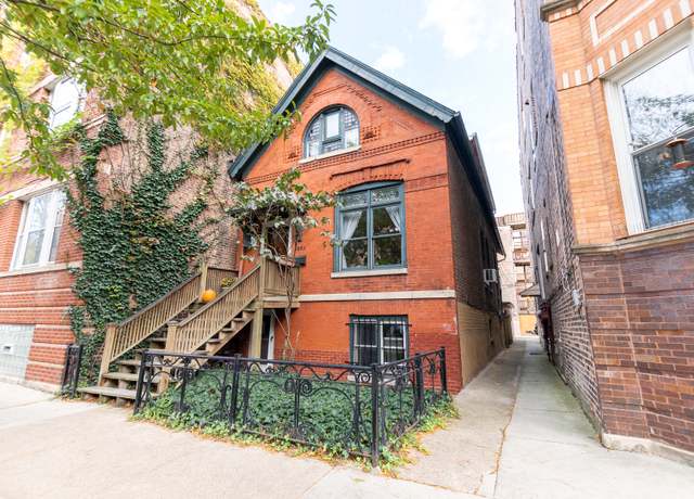 Property at 853 N Hoyne Ave, Chicago, IL 60622, 4 beds, 3 baths