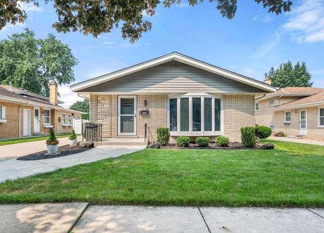 Property at 2918 Sunnyside Ave, Westchester, IL 60154, 3 beds, 2 baths