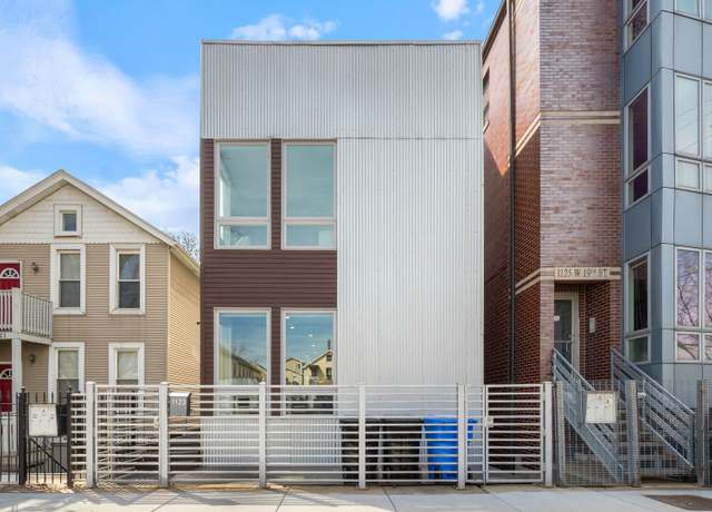 Property at 1123 W 19th St, Chicago, IL 60608, 3 beds, 3 baths