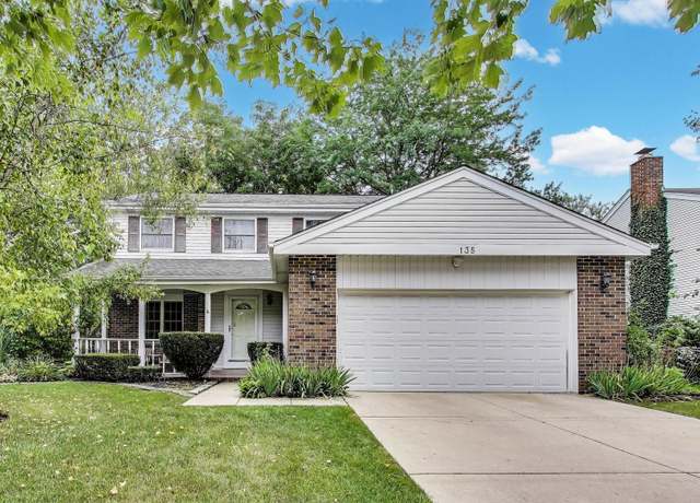 Property at 135 Midway Ln, Vernon Hills, IL 60061, 4 beds, 2.5 baths