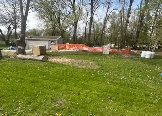 Property at 17318 Airstrip Rd, Hudson, IL 61748