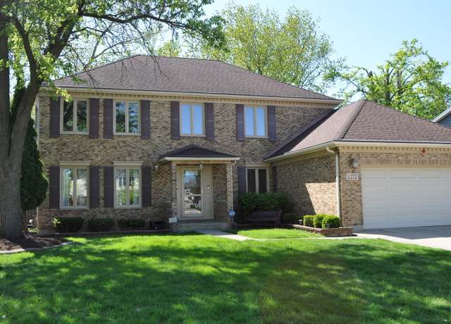 Property at 1272 N Scarlet Dr, Addison, IL 60101, 4 beds, 2.5 baths