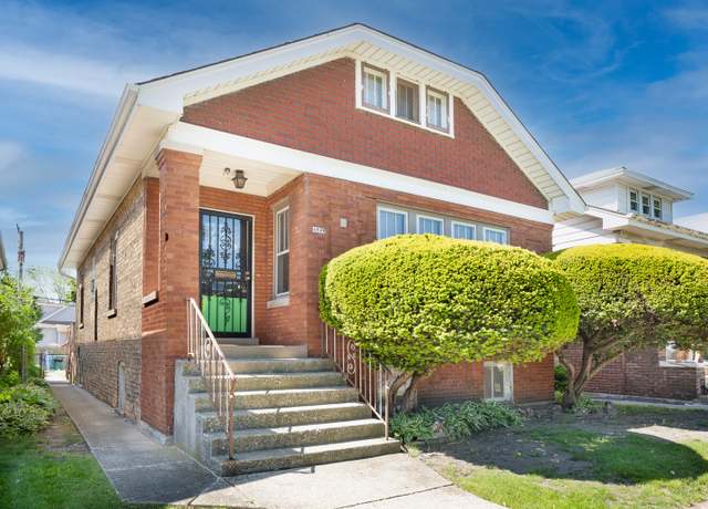 Property at 4949 W Deming Pl, Chicago, IL 60639, 4 beds, 2 baths