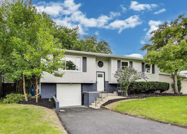 Property at 6915 Hawthorne Ln, Hanover Park, IL 60133, 5 beds, 2 baths
