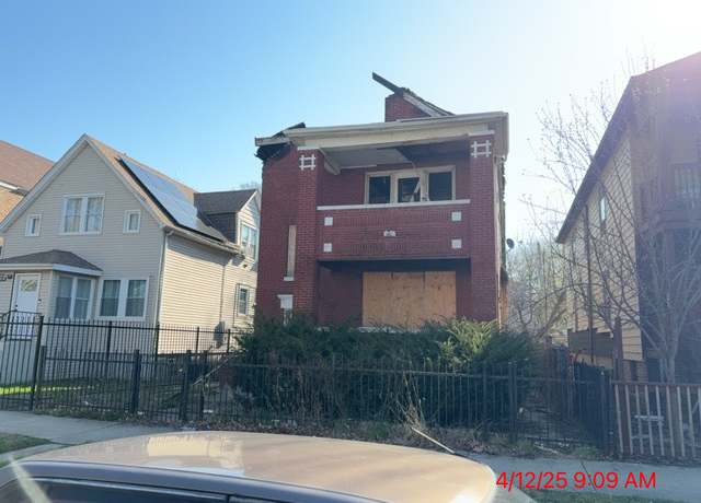 Property at 8241 S Saginaw Ave, Chicago, IL 60617, 4 beds, 2 baths