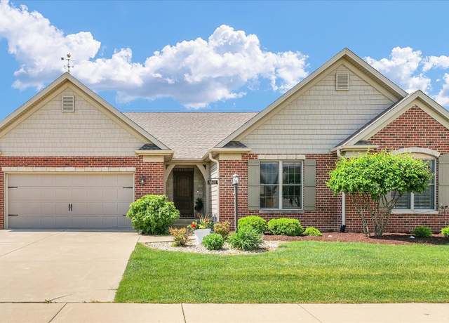 Property at 1601 Congressional Way, Champaign, IL 61822, 3 beds, 3 baths