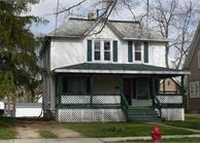 Property at 725 S 2nd St, Dekalb, IL 60115, 4 beds, 2 baths