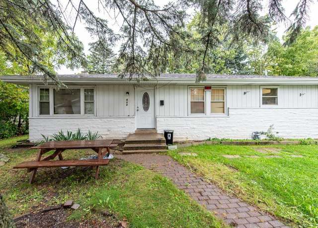 Property at 614 N County St, Waukegan, IL 60085, 3 beds, 2 baths