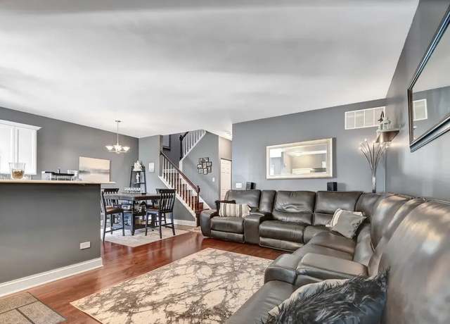 Property at 142 Azalea Cir, Romeoville, IL 60446, 3 beds, 2.5 baths