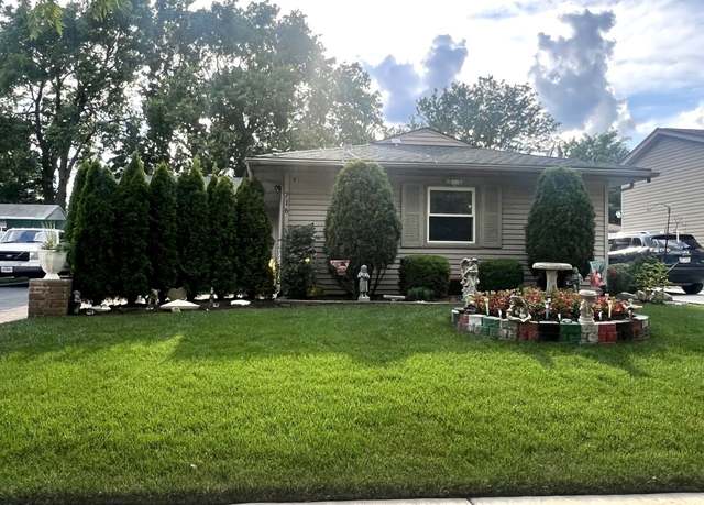 Property at 716 Ashton Ave, Romeoville, IL 60446, 4 beds, 1 bath