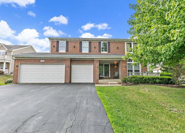 Property at 1285 Mallard Ln, Hoffman Estates, IL 60192, 4 beds, 2.5 baths