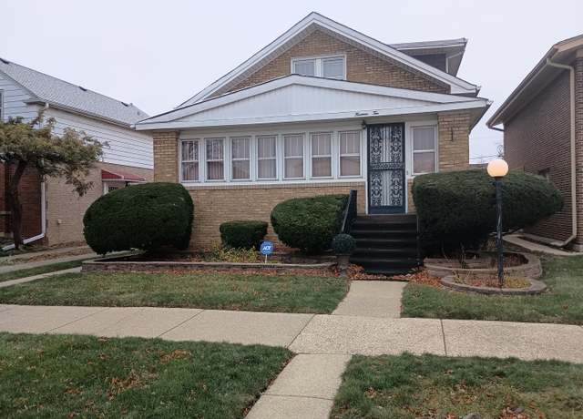 Property at 1410 S 21st Ave, Maywood, IL 60153, 3 beds, 1 bath