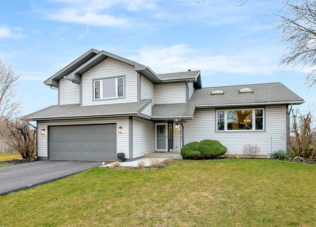 Property at 360 Cimarron Ct, Aurora, IL 60504, 3 beds, 2.5 baths