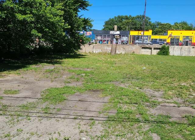 Property at 9644 S Ewing Ave, Chicago, IL 60617