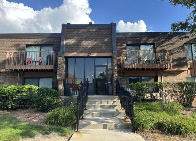 Property at 117 Mullingar Ct Unit 1C, Schaumburg, IL 60193, 2 beds, 2 baths