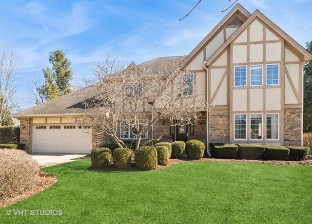 Property at 355 S Harrison Ct, Palatine, IL 60067, 5 beds, 3.5 baths