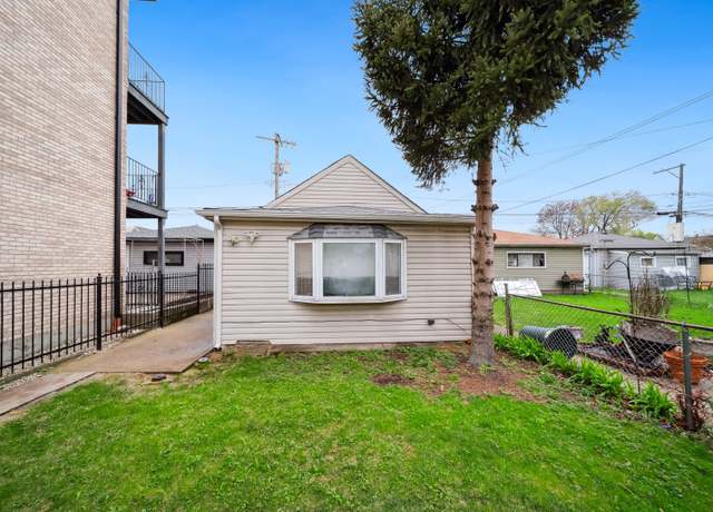Property at 3348 N Narragansett Ave, Chicago, IL 60634, 2 beds, 1 bath