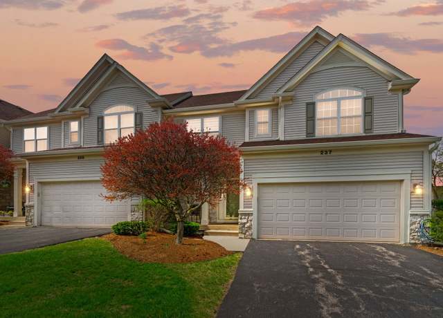 Property at 237 Berkshire Dr, Lake Villa, IL 60046, 3 beds, 3.5 baths