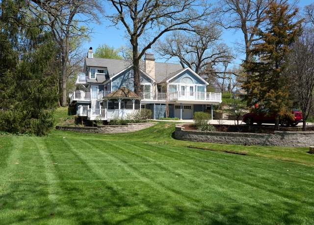 Property at 24270 N Forest Dr, Lake Zurich, IL 60047, 3 beds, 3 baths