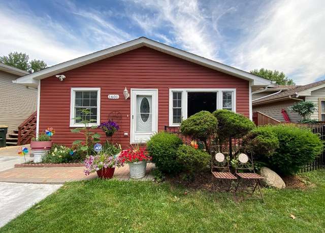 Property at 1601 Cherokee Dr, Round Lake Beach, IL 60073, 3 beds, 2 baths
