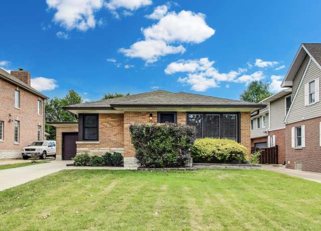 Property at 1209 Linden Ave, Park Ridge, IL 60068, 2 beds, 2 baths