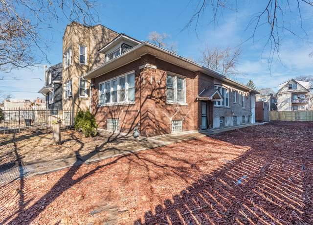 Property at 7923 S Marquette Ave, Chicago, IL 60617, 6 beds, 2 baths