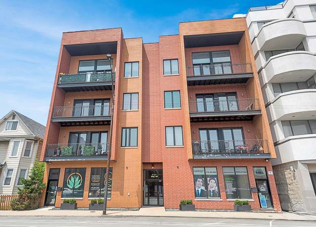 Property at 5010 W Lawrence Ave Unit 3B, Chicago, IL 60630, 3 beds, 2 baths