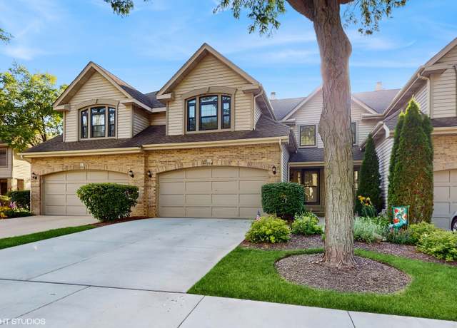 Property at 194 Benton Ln, Bloomingdale, IL 60108, 2 beds, 2.5 baths