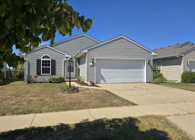 Property at 615 Erin Dr, Champaign, IL 61822, 3 beds, 2 baths