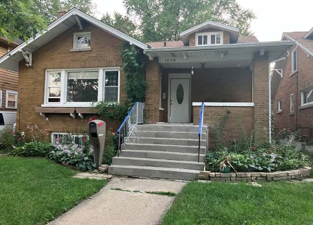 Property at 1030 N Ash St, Waukegan, IL 60085, 4 beds, 2 baths