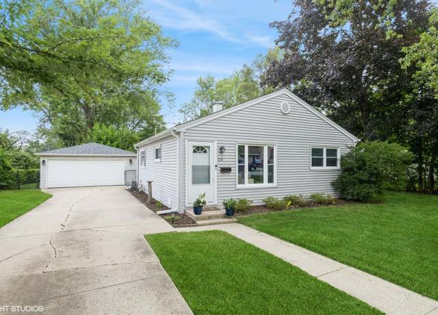 Property at 24 Johnathan Rd, Lake Zurich, IL 60047, 2 beds, 1 bath