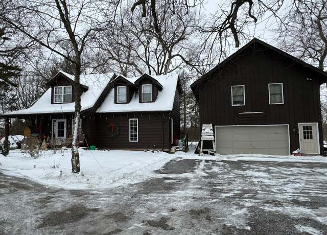 Property at 5S022 Raymond Dr, Naperville, IL 60540