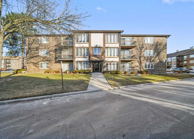 Property at 4916 Circle Ct #110, Crestwood, IL 60418, 2 beds, 1.5 baths