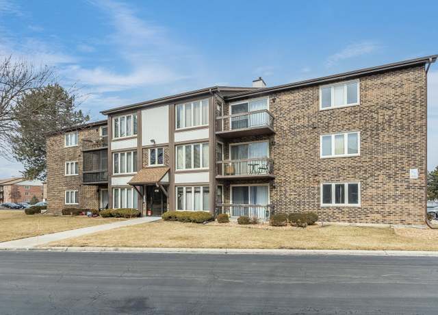 Property at 4916 Circle Ct #110, Crestwood, IL 60418, 2 beds, 1.5 baths