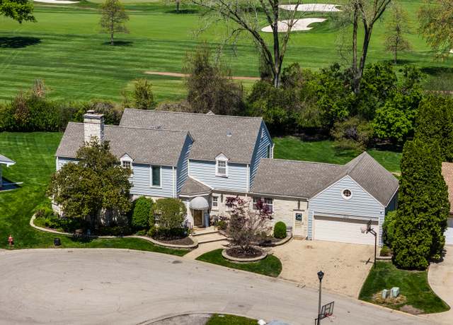 Property at 4410 Bobolink Ter, Skokie, IL 60076, 5 beds, 4 baths