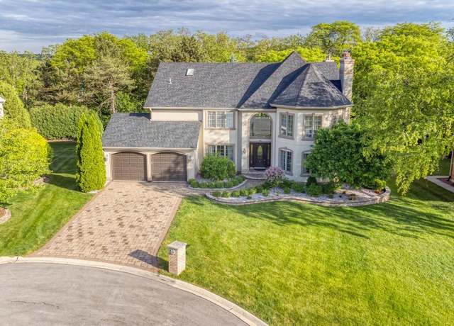 Property at 1505 Old Oak Pl, Darien, IL 60561, 4 beds, 3.5 baths