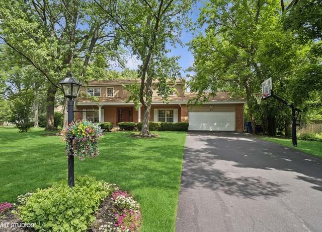 Property at 49 Red Oak Ln, Highland Park, IL 60035, 4 beds, 3.5 baths