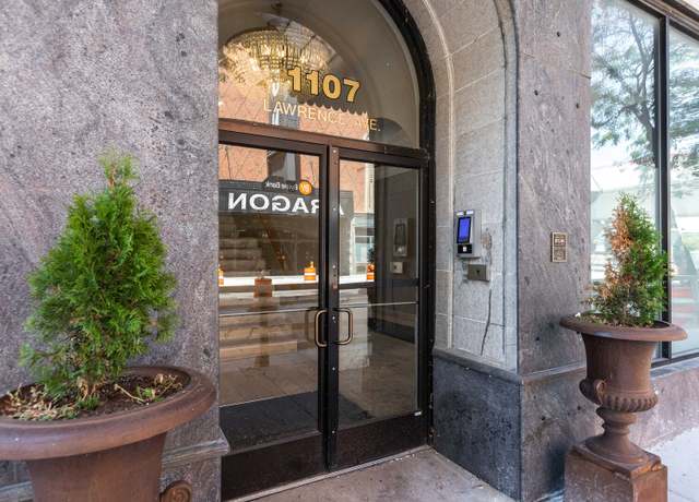 Property at 1107 W Lawrence Ave #307, Chicago, IL 60640, 2 beds, 1 bath