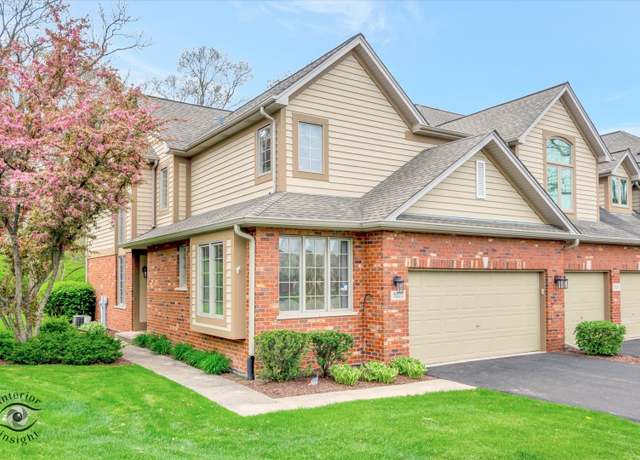 Property at 3222 Lightning Ct, New Lenox, IL 60451, 2 beds, 2.5 baths