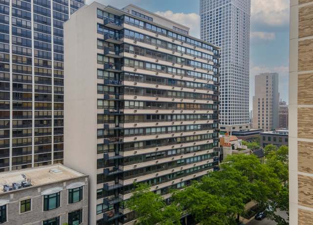 Property at 33 E Cedar St Unit 6B, Chicago, IL 60611, 1 bed, 1 bath