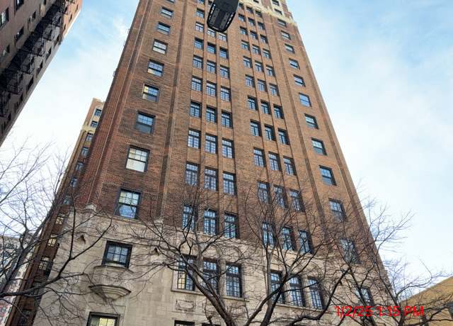 Property at 415 W Aldine Ave Unit 15B, Chicago, IL 60657, 2 beds, 3 baths