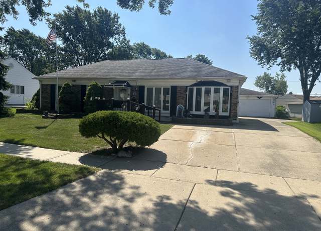 Property at 511 Frederick Ave, Streamwood, IL 60107, 4 beds, 1 bath