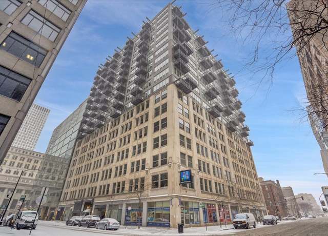 Property at 565 W Quincy St #711, Chicago, IL 60661, 2 beds, 2 baths