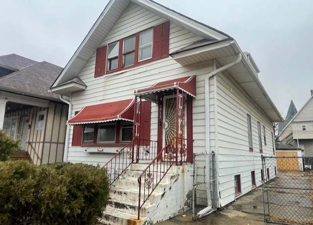 Property at 5915 W Iowa St, Chicago, IL 60651, 4 beds, 2 baths