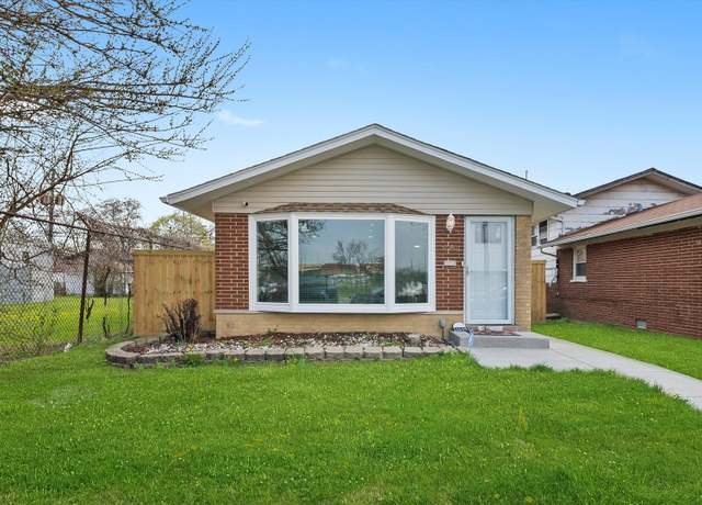 Property at 11649 S Ashland Ave, Chicago, IL 60643, 4 beds, 2 baths