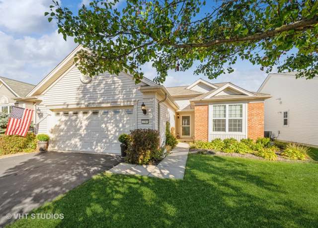 Property at 2783 Beacon Point Cir, Elgin, IL 60124, 2 beds, 2 baths